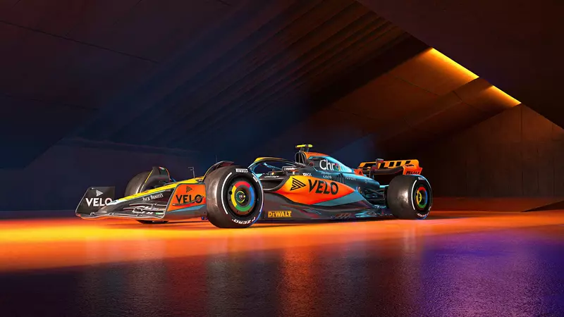 McLaren F1 Velo sponsored
